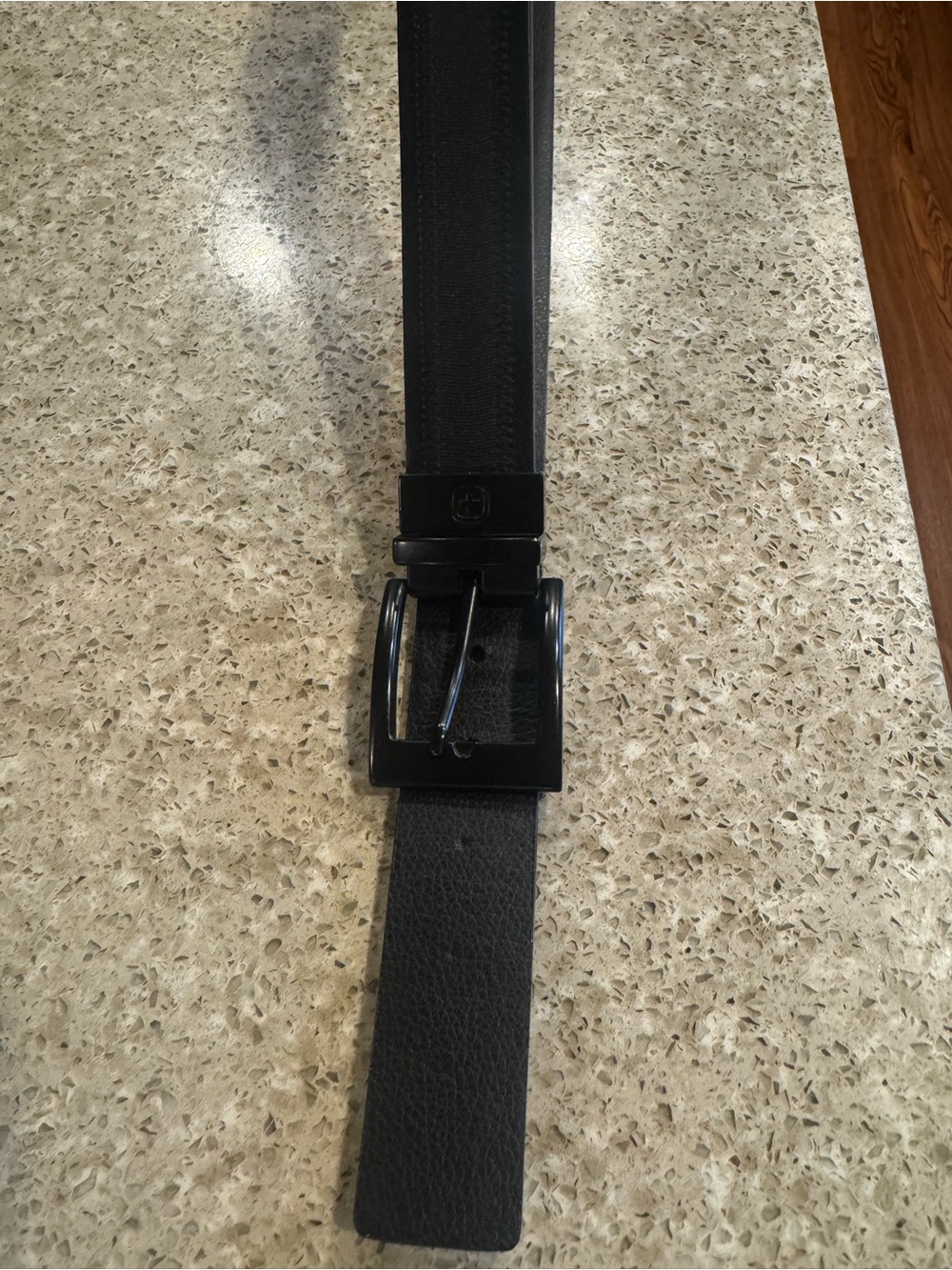 SwissGear Men's Black Leather Belt with Glossy Black Buckle